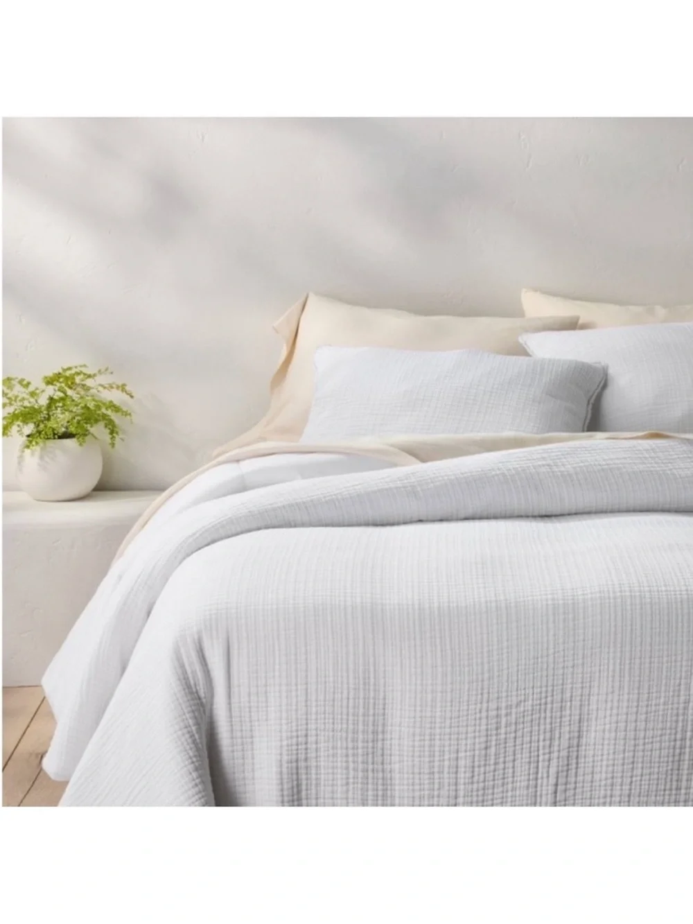 NWT Full/Queen Textured Chambray Comforter & Sham Set White - Casaluna